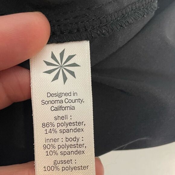 Athleta Midtown Black Skort Size 2 - Picture 4 of 4